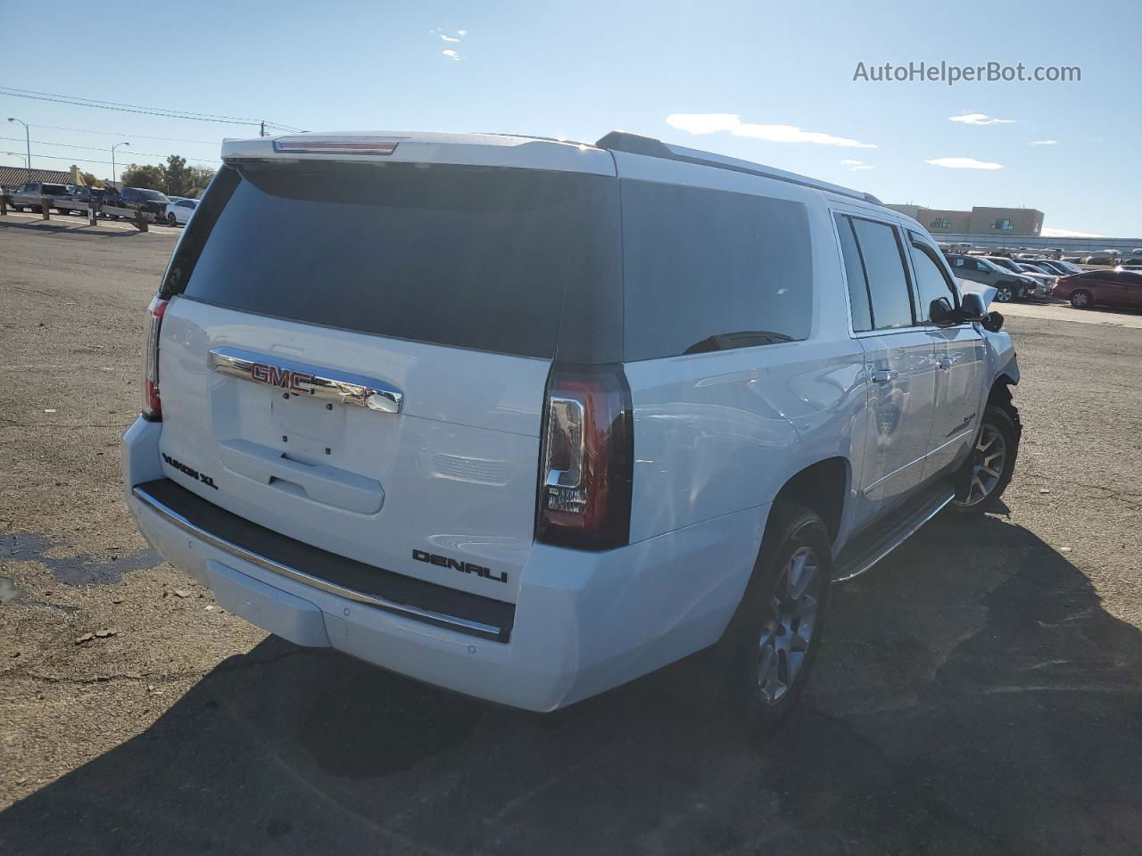 2020 Gmc Yukon Xl Denali White vin: 1GKS1HKJ2LR299876