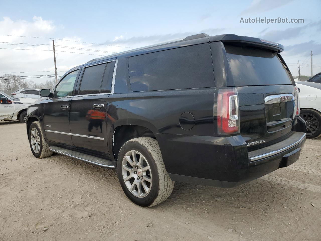 2020 Gmc Yukon Xl Denali Black vin: 1GKS1HKJ3LR168813