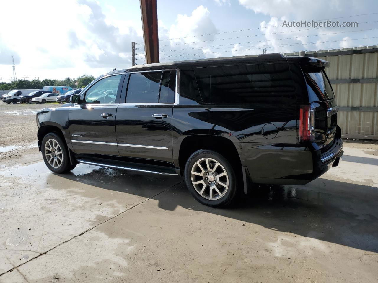 2020 Gmc Yukon Xl Denali Black vin: 1GKS1HKJ8LR195621