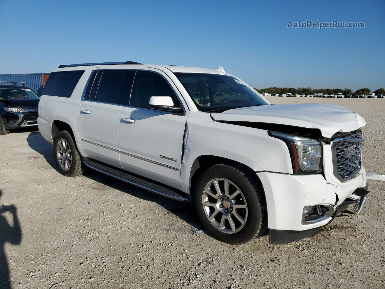 2020 Gmc Yukon Xl Denali White vin: 1GKS1HKJ8LR290230