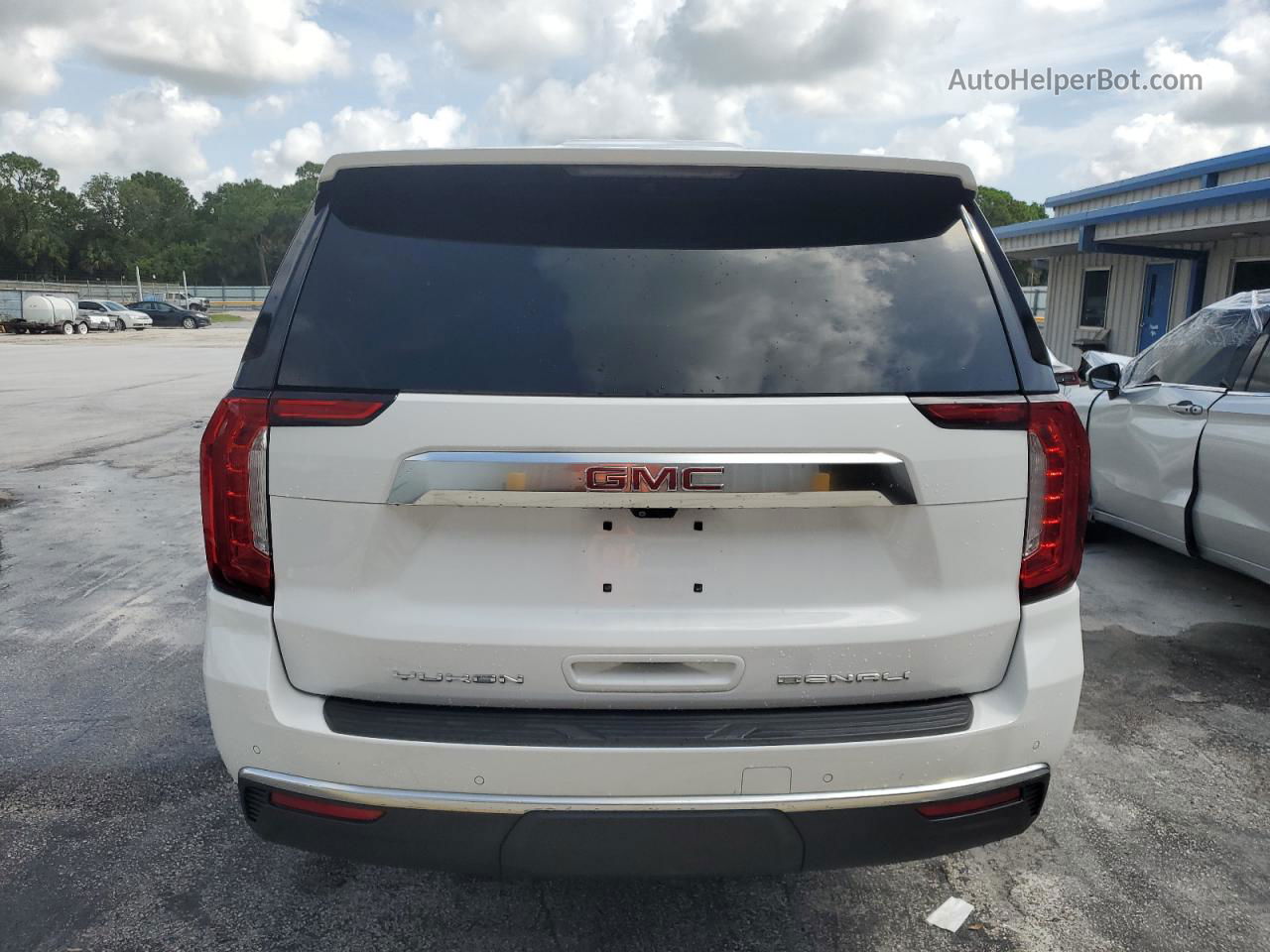 2021 Gmc Yukon Xl Denali White vin: 1GKS1JKT3MR297323