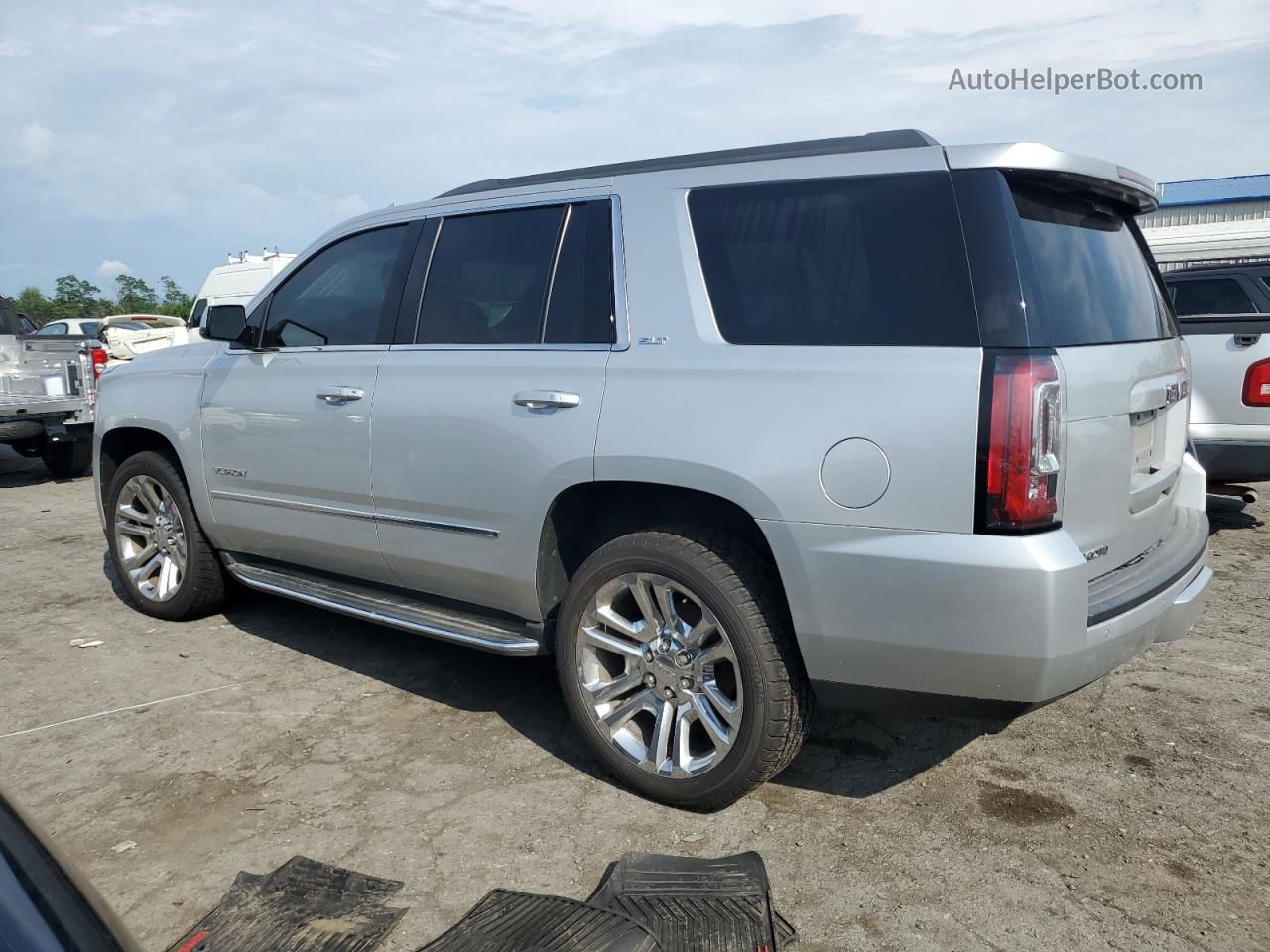 2017 Gmc Yukon Slt Silver vin: 1GKS2BKC0HR119507