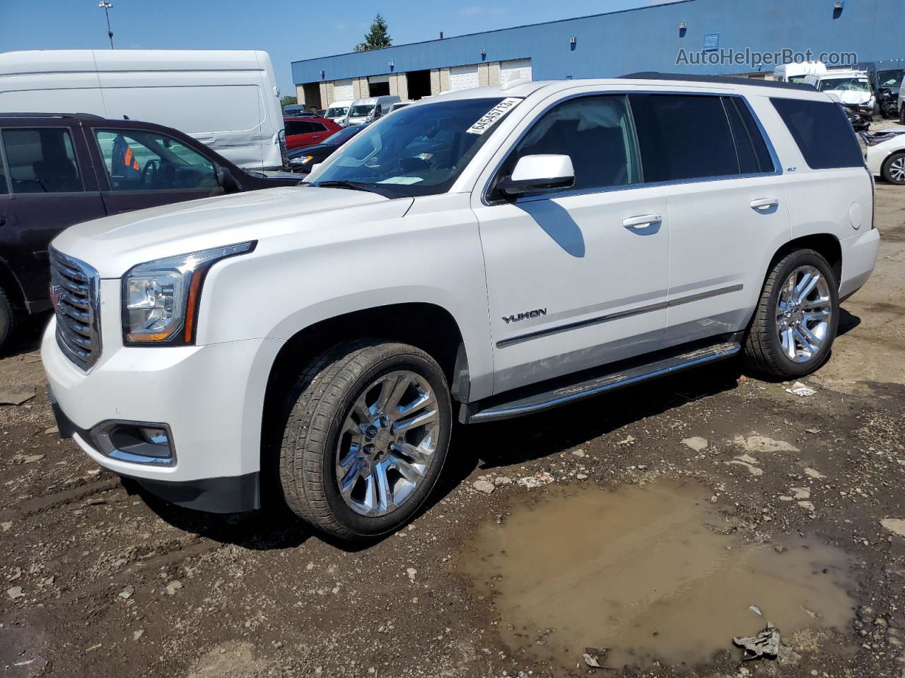 2017 Gmc Yukon Slt White vin: 1GKS2BKC3HR393185