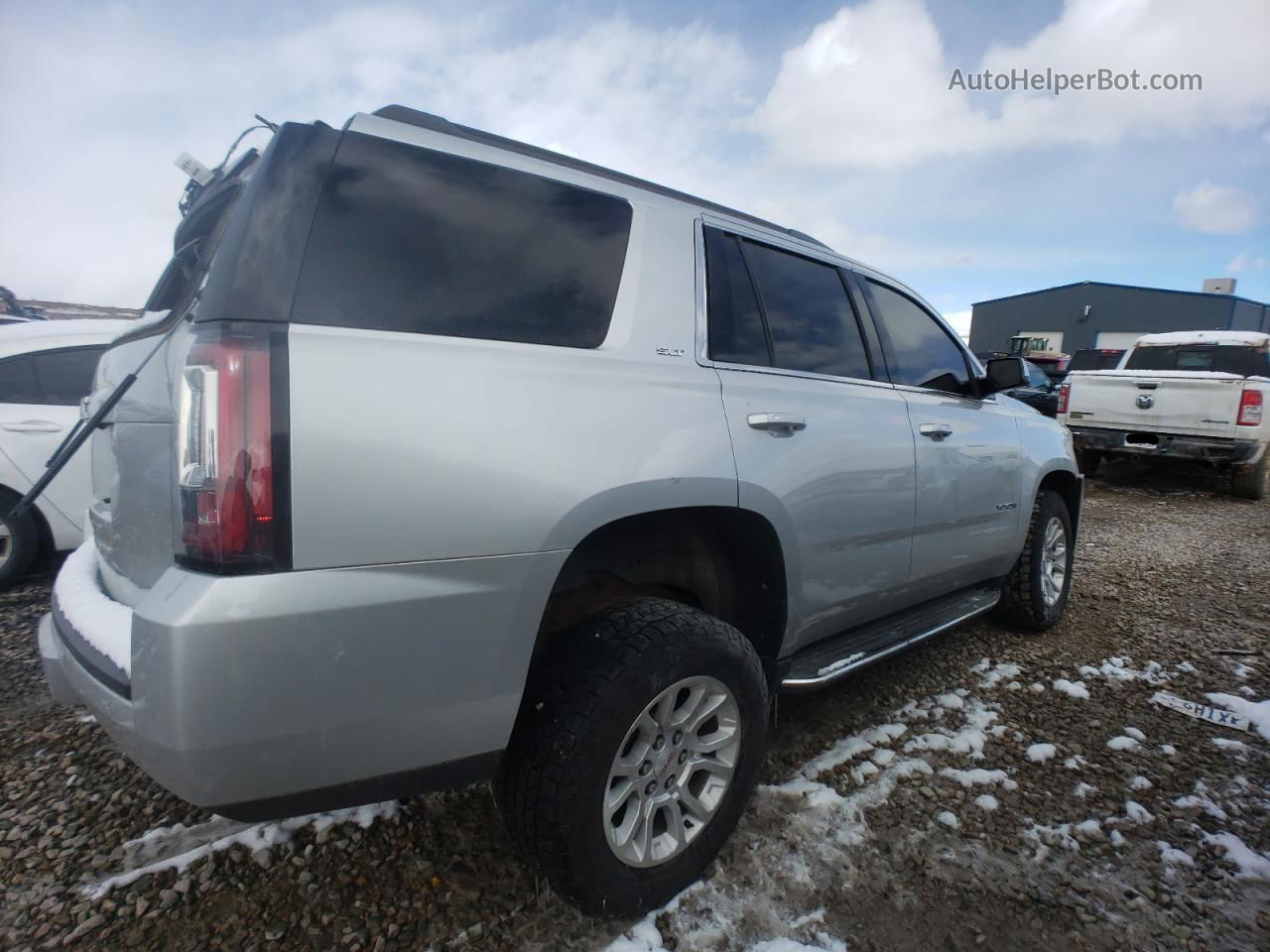 2017 Gmc Yukon Slt Silver vin: 1GKS2BKC5HR404767