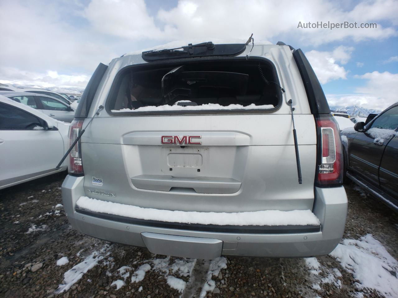 2017 Gmc Yukon Slt Silver vin: 1GKS2BKC5HR404767