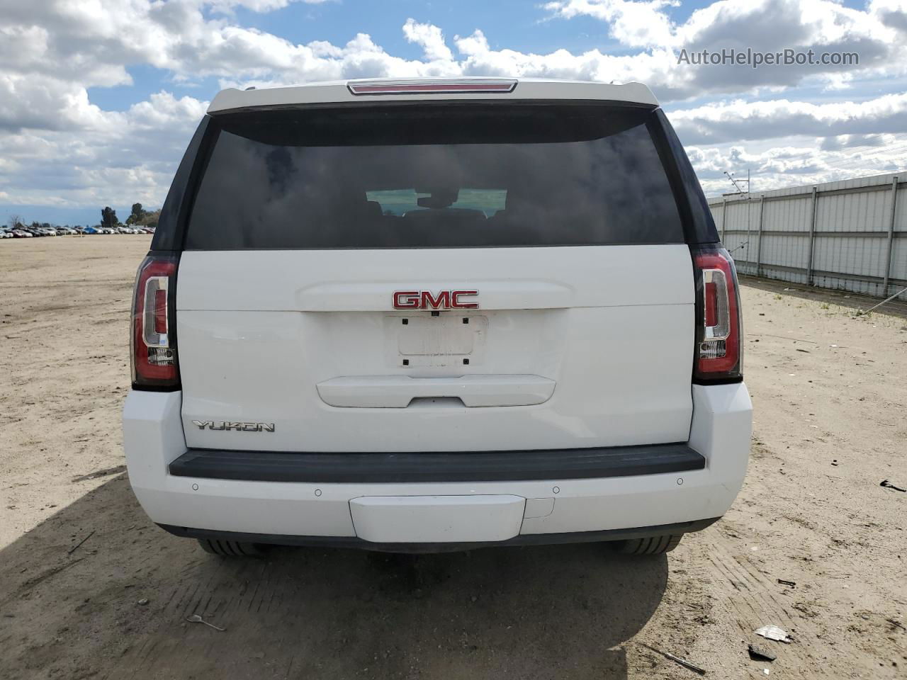 2017 Gmc Yukon Slt White vin: 1GKS2BKCXHR195638