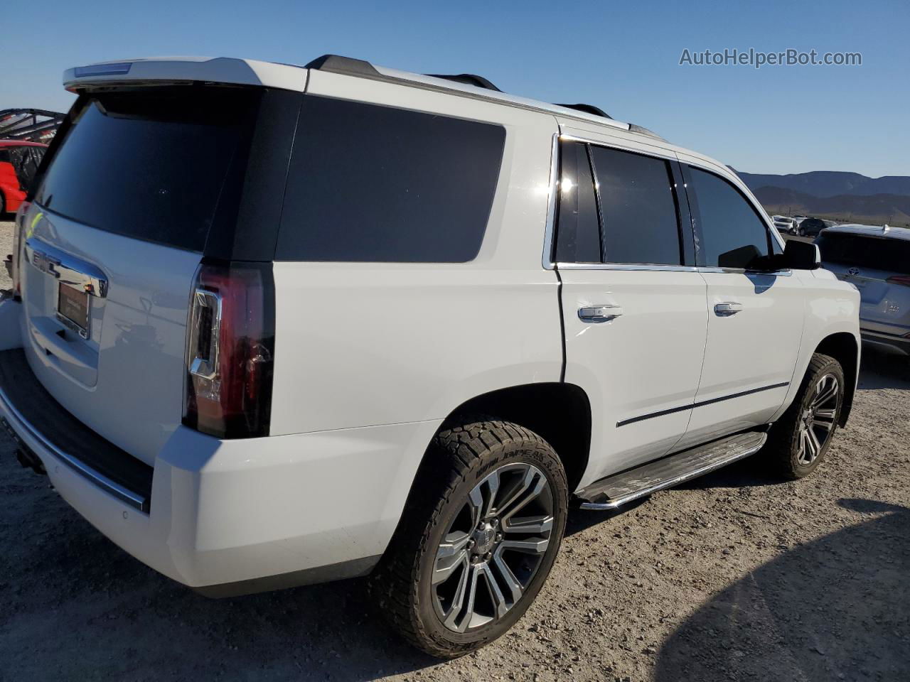 2017 Gmc Yukon Denali White vin: 1GKS2CKJ1HR279612