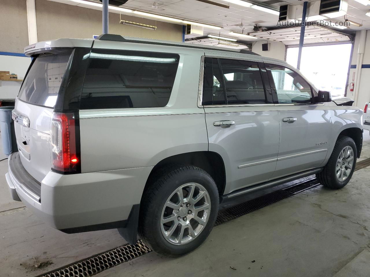 2020 Gmc Yukon Denali Silver vin: 1GKS2CKJ8LR262802