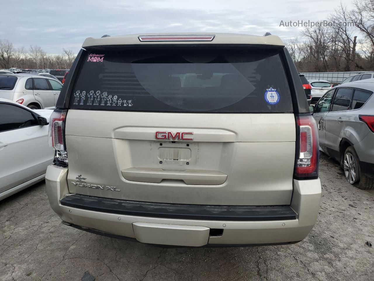 2017 Gmc Yukon Xl K1500 Sle Beige vin: 1GKS2FKC0HR267972