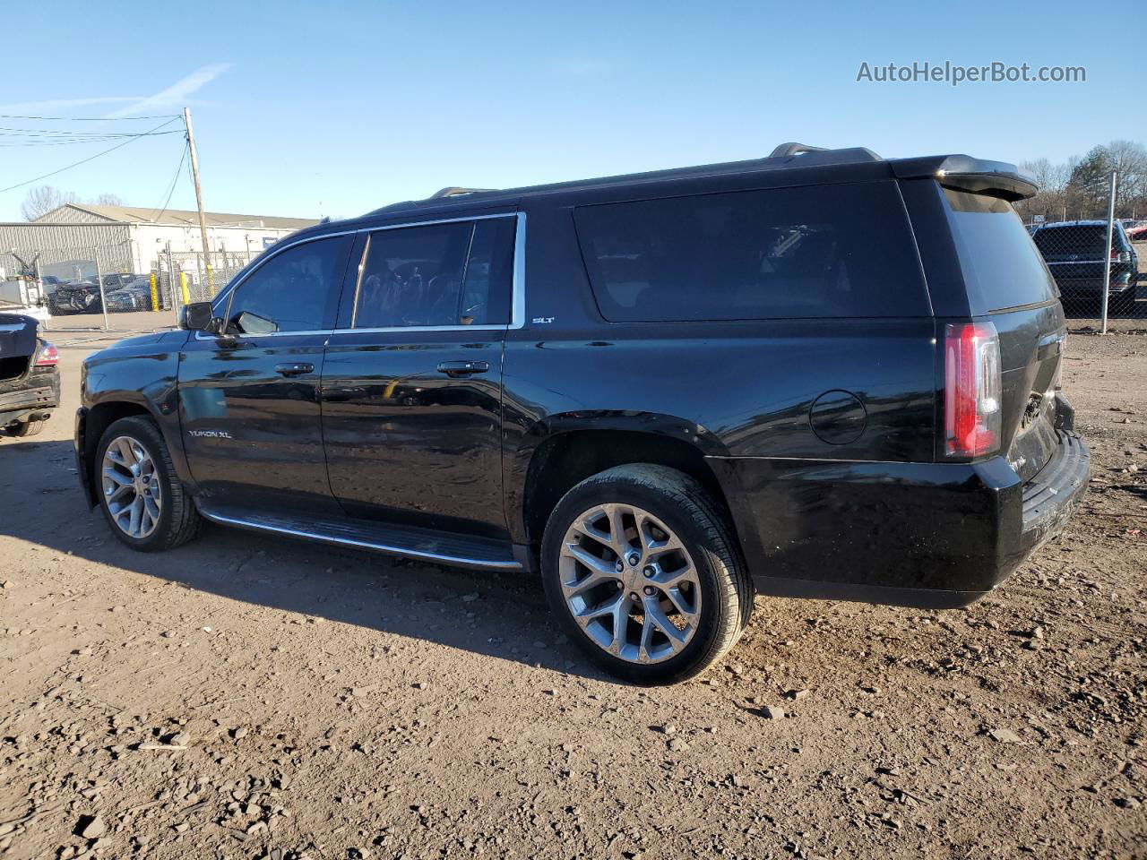 2017 Gmc Yukon Xl K1500 Slt Black vin: 1GKS2GKC3HR399422