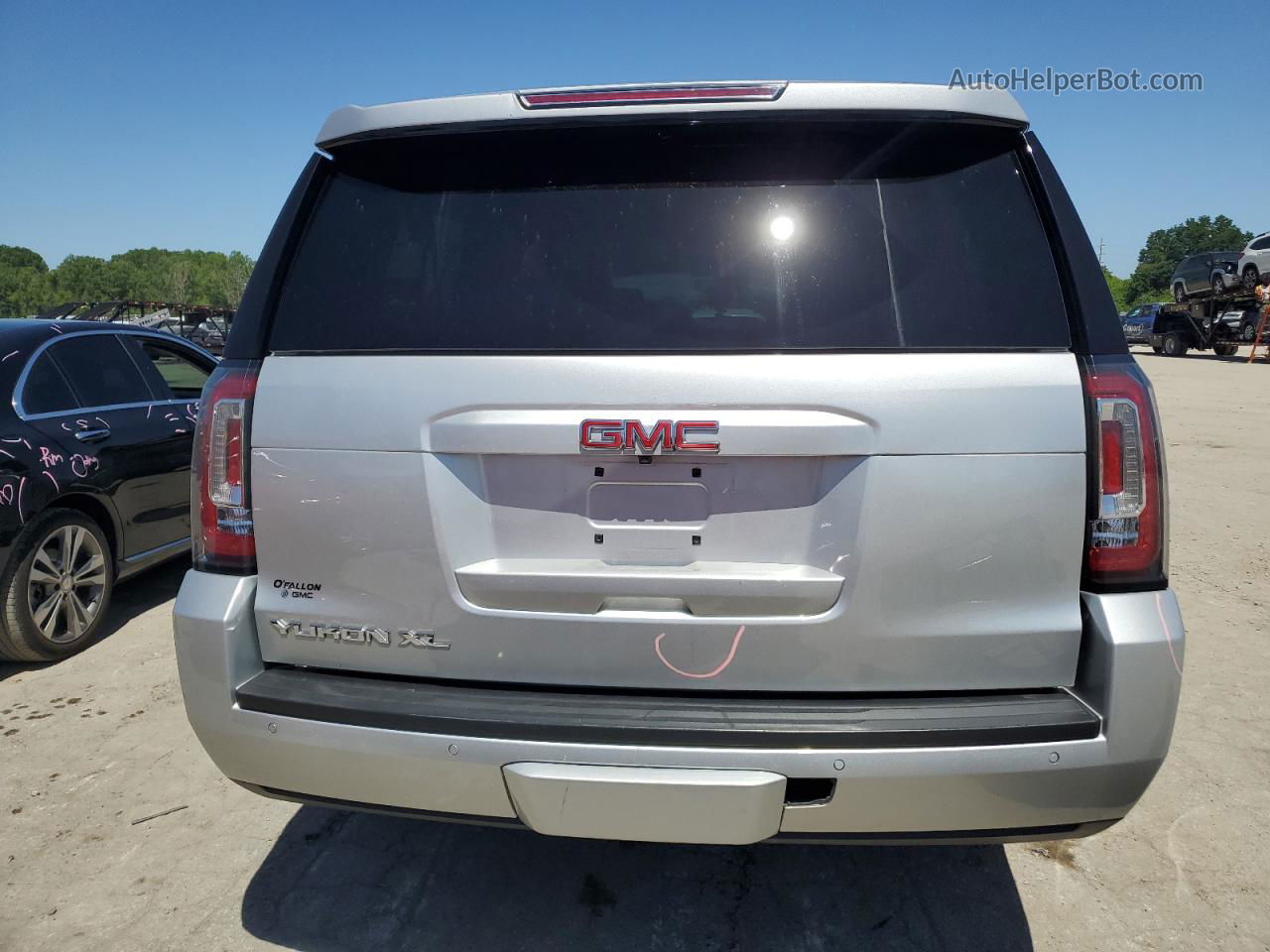 2017 Gmc Yukon Xl K1500 Slt Silver vin: 1GKS2GKC4HR280780