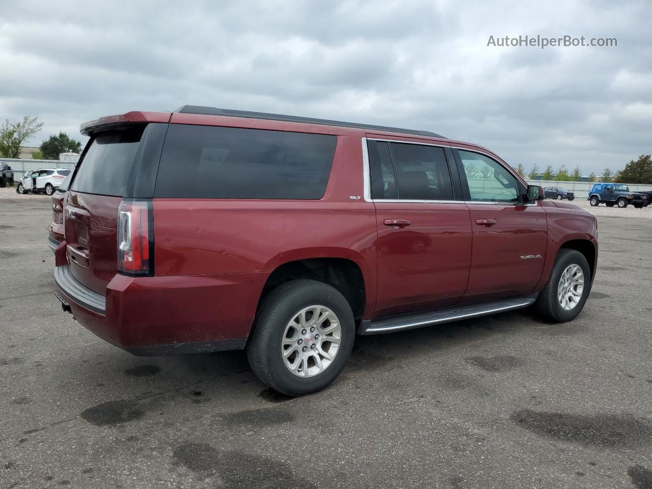 2017 Gmc Yukon Xl K1500 Slt Red vin: 1GKS2GKC5HR233063