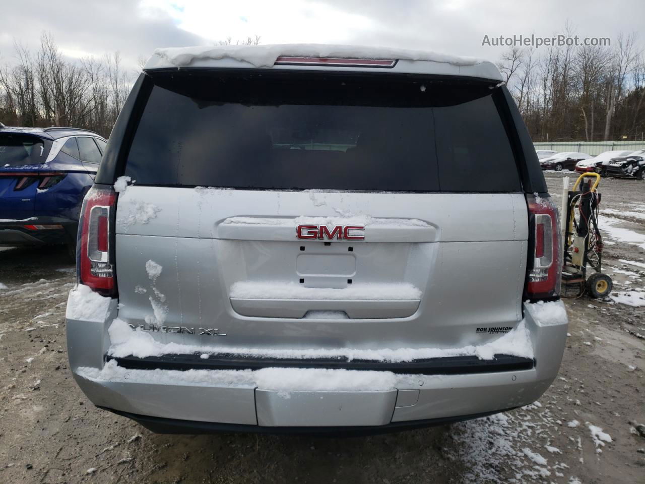 2017 Gmc Yukon Xl K1500 Slt Silver vin: 1GKS2GKC6HR311205