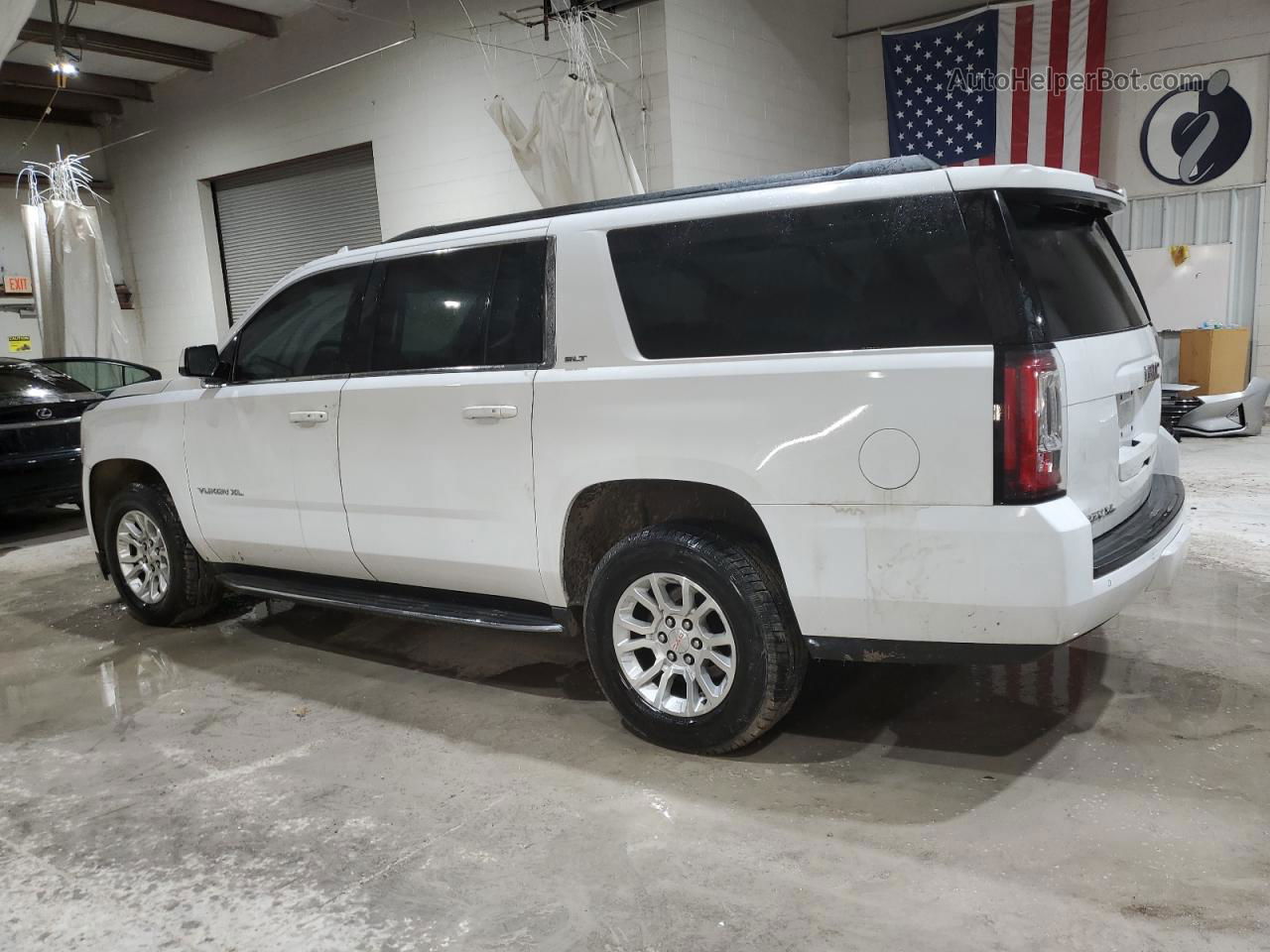 2017 Gmc Yukon Xl K1500 Slt Белый vin: 1GKS2GKC8HR195618