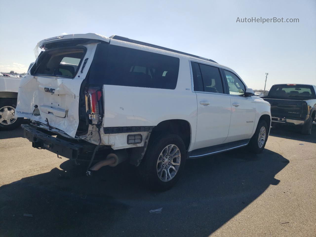 2017 Gmc Yukon Xl K1500 Slt White vin: 1GKS2GKC8HR271130