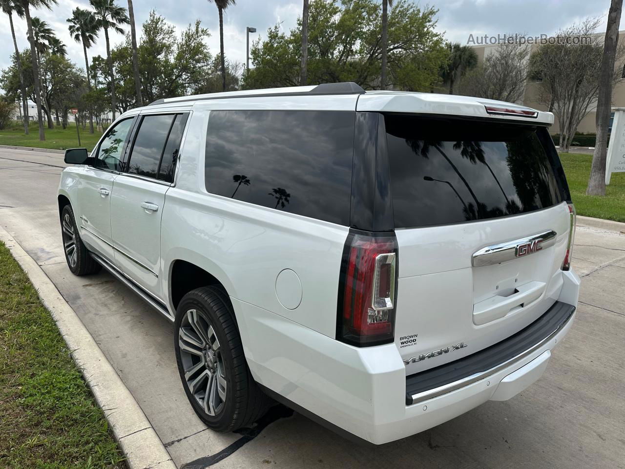 2020 Gmc Yukon Xl Denali White vin: 1GKS2HKJ1LR232117