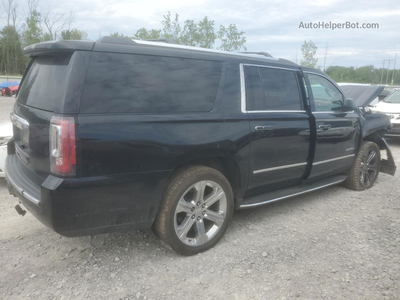 2017 Gmc Yukon Xl Denali Black vin: 1GKS2HKJ2HR171108