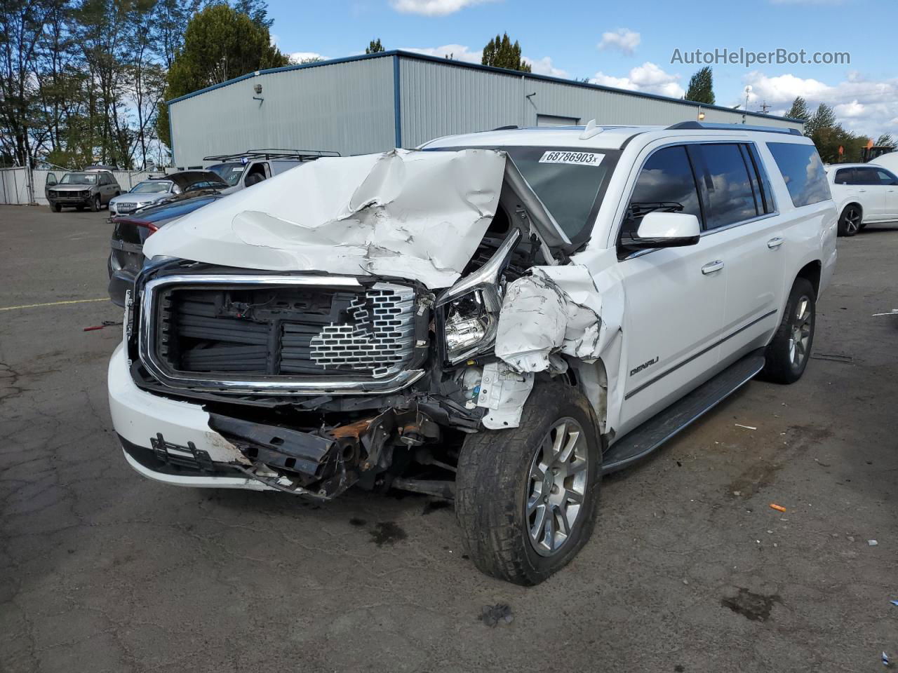 2017 Gmc Yukon Xl Denali White vin: 1GKS2HKJ2HR383359