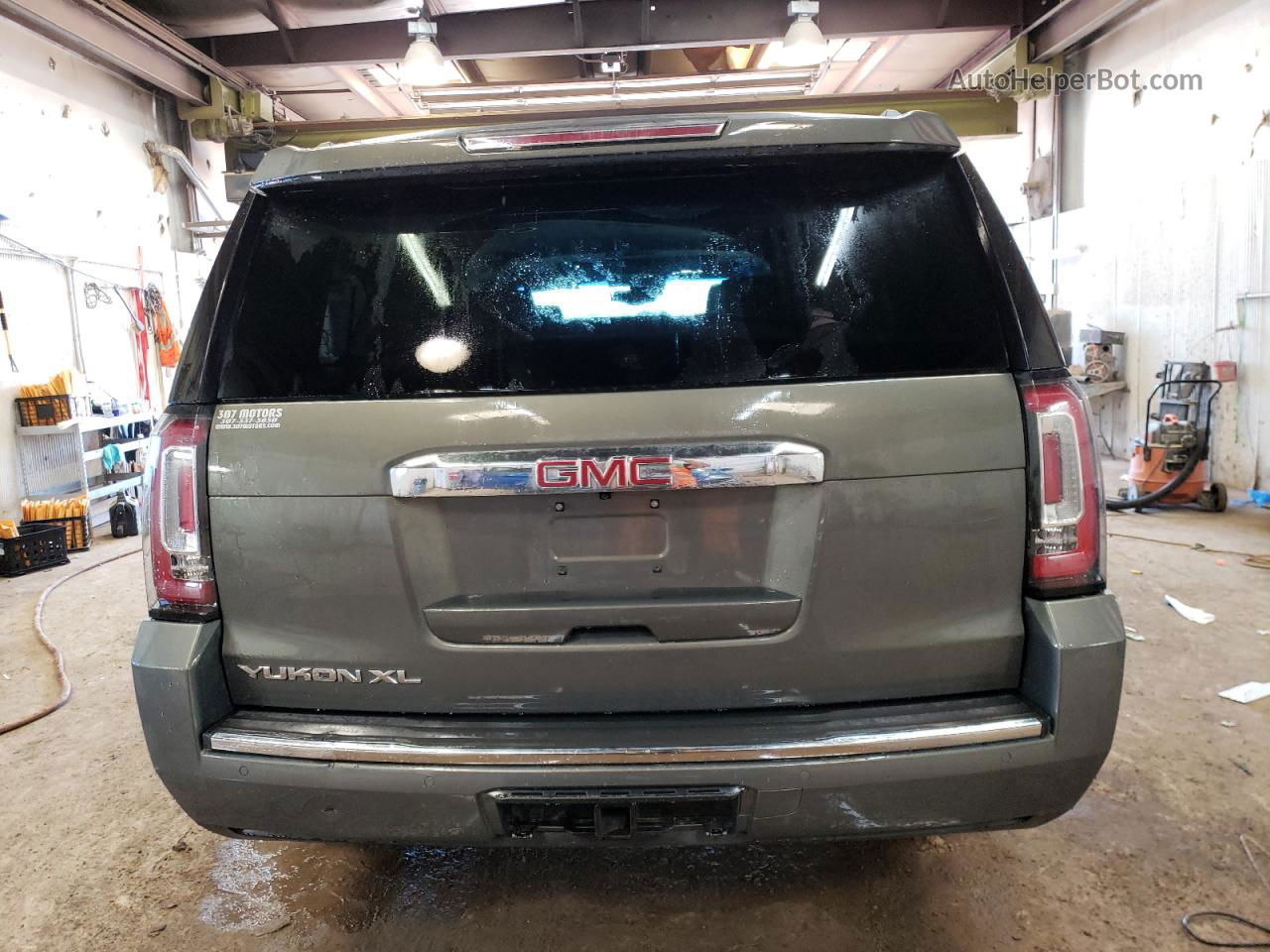 2017 Gmc Yukon Xl Denali Зеленый vin: 1GKS2HKJ5HR233035