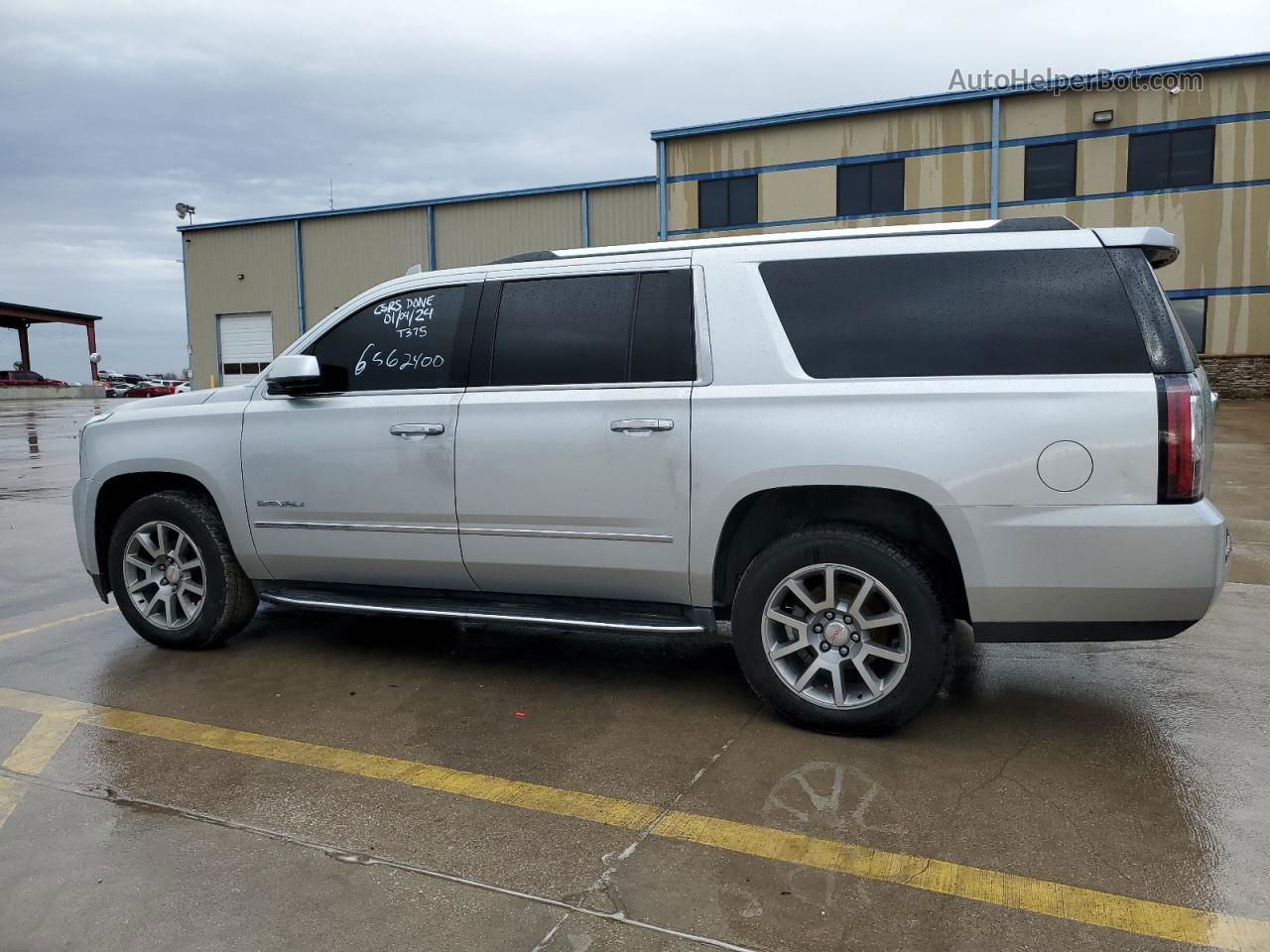 2020 Gmc Yukon Xl Denali Silver vin: 1GKS2HKJ5LR200092