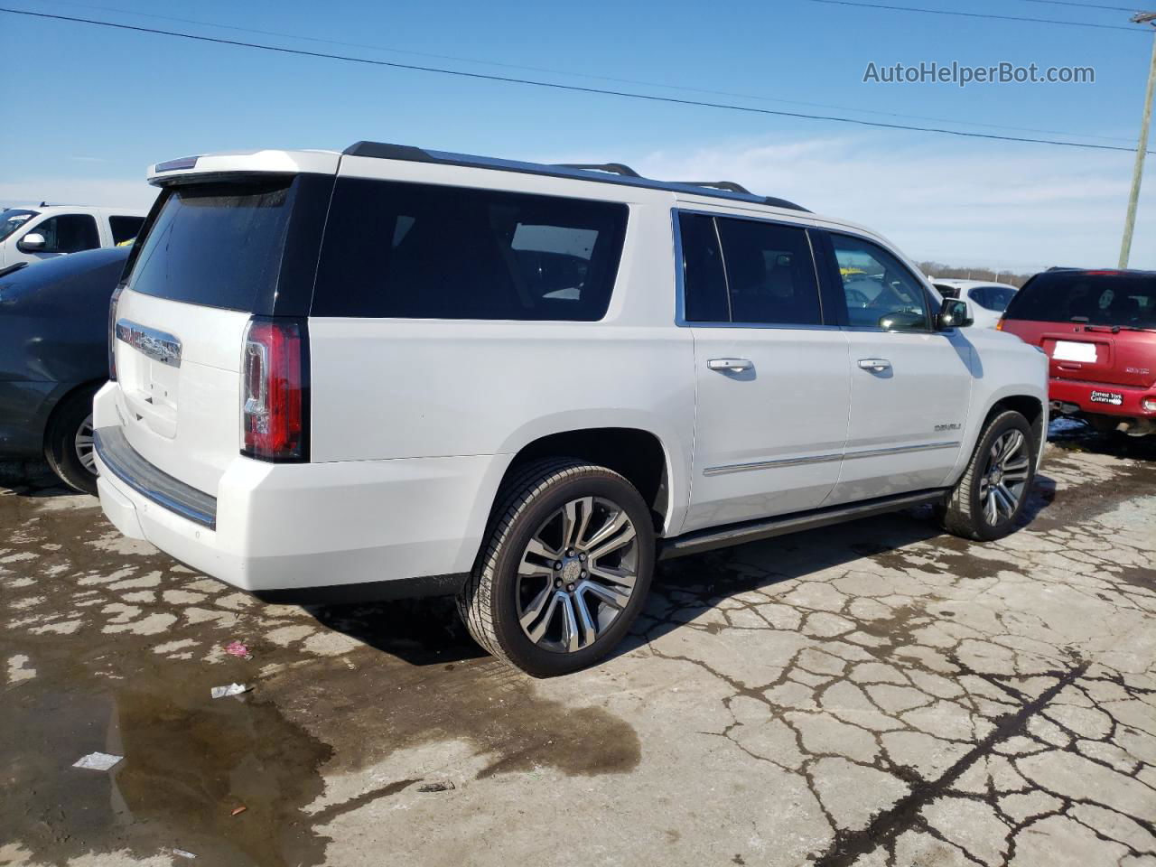 2017 Gmc Yukon Xl Denali White vin: 1GKS2HKJ7HR210842