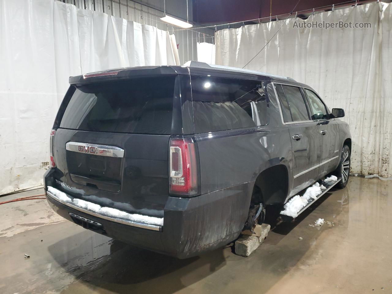 2020 Gmc Yukon Xl Denali Black vin: 1GKS2HKJ8LR208333