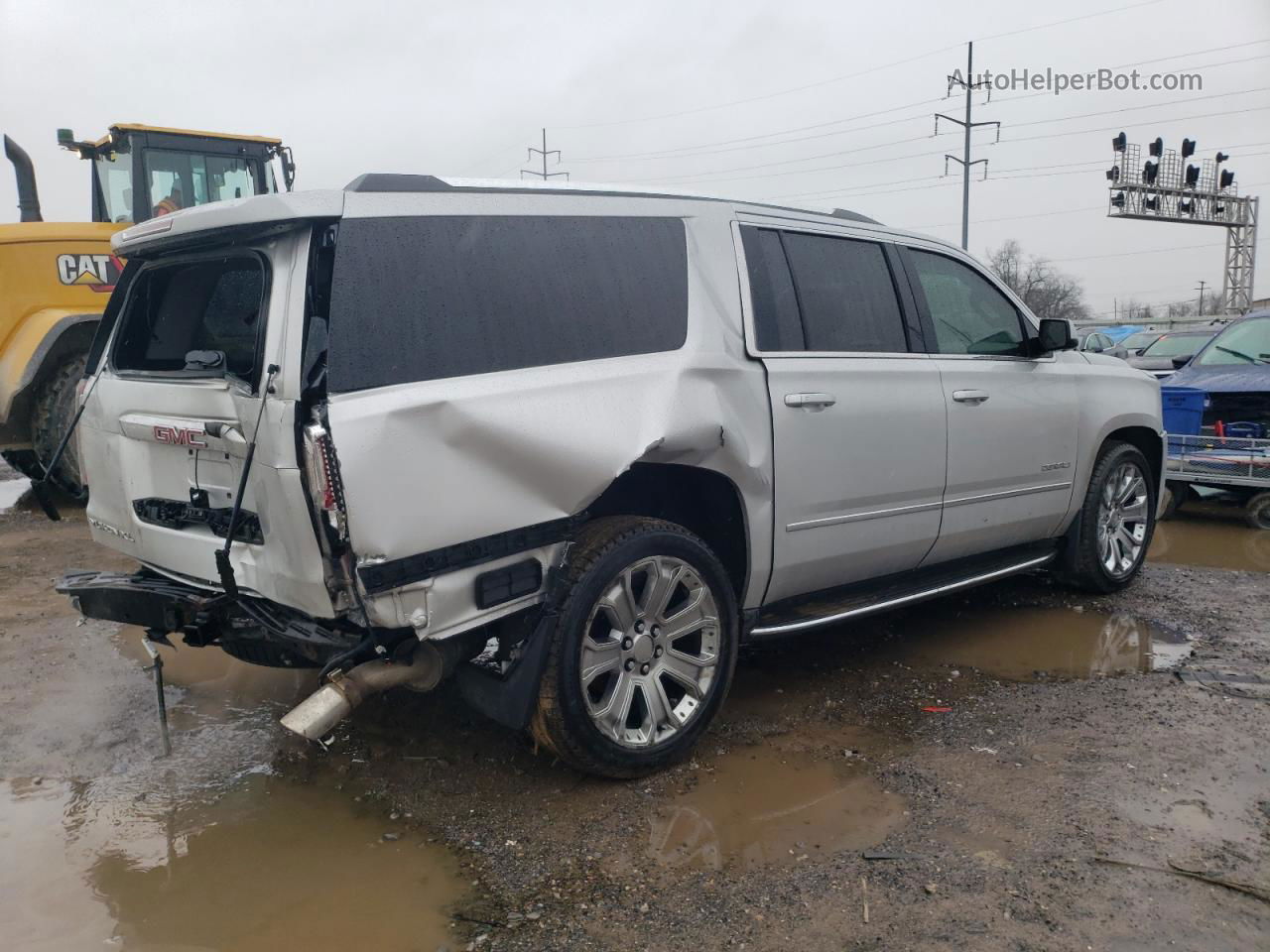 2017 Gmc Yukon Xl Denali Silver vin: 1GKS2HKJ9HR301336