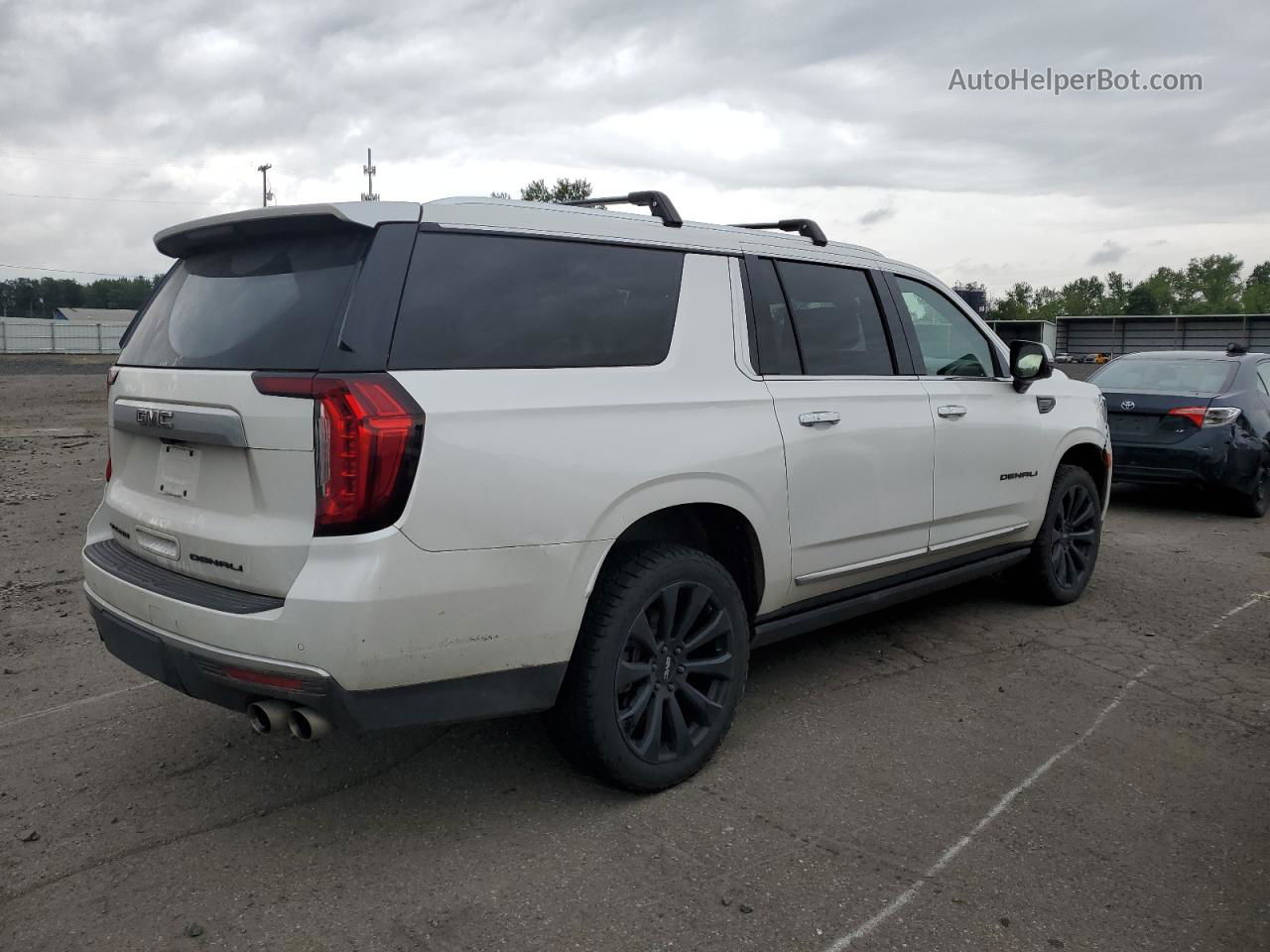 2021 Gmc Yukon Xl Denali White vin: 1GKS2JKL1MR161544