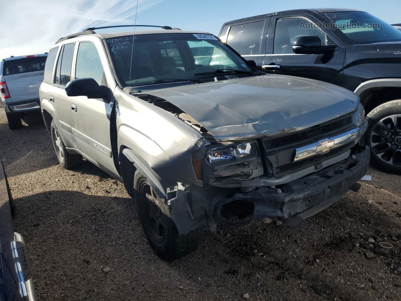 2002 Chevrolet Trailblazer  Silver vin: 1GNDS13S322433129