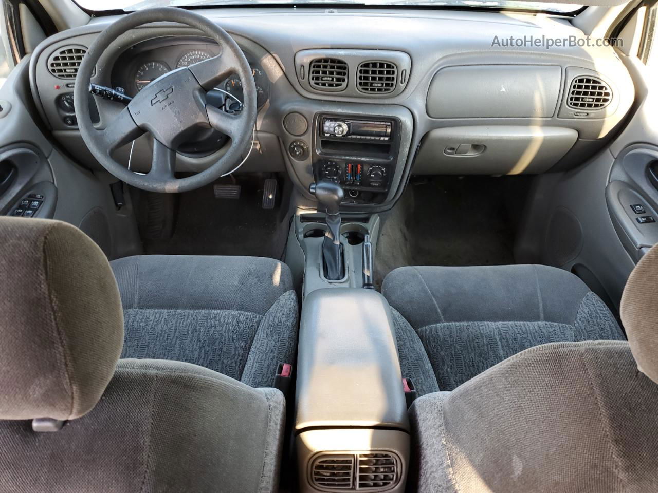 2002 Chevrolet Trailblazer  Tan vin: 1GNDS13S622318881