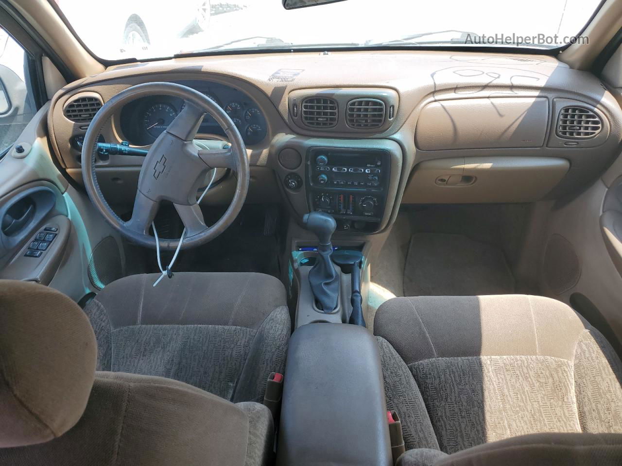 2002 Chevrolet Trailblazer  Beige vin: 1GNDS13S822267092