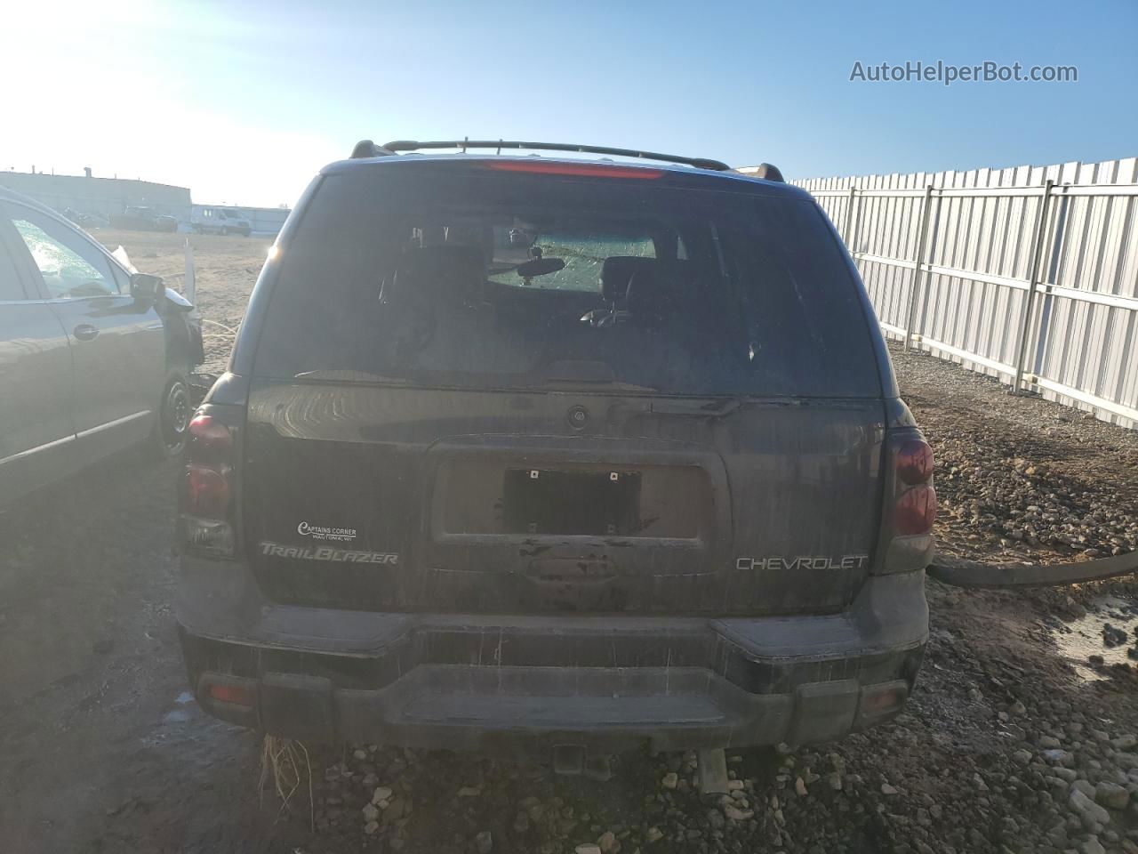 2002 Chevrolet Trailblazer  Black vin: 1GNDT13S022331381