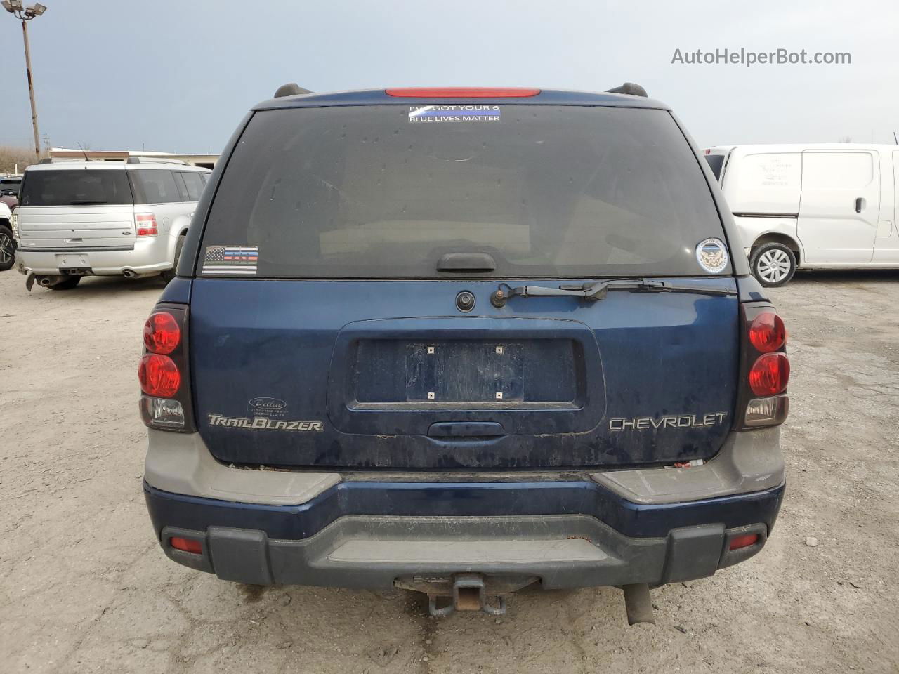 2002 Chevrolet Trailblazer  Blue vin: 1GNDT13S422505470