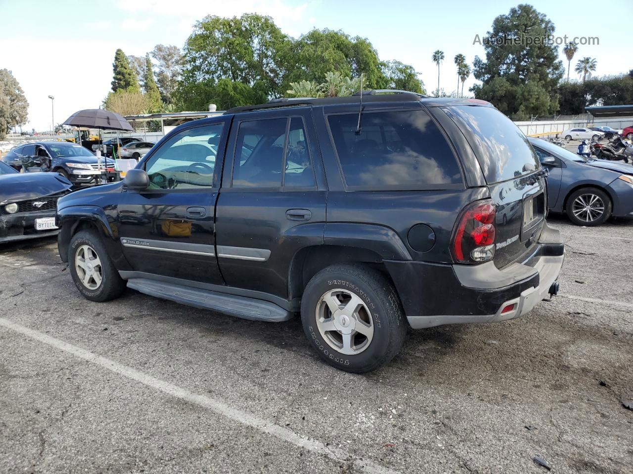 2002 Chevrolet Trailblazer  Black vin: 1GNDT13S922113472