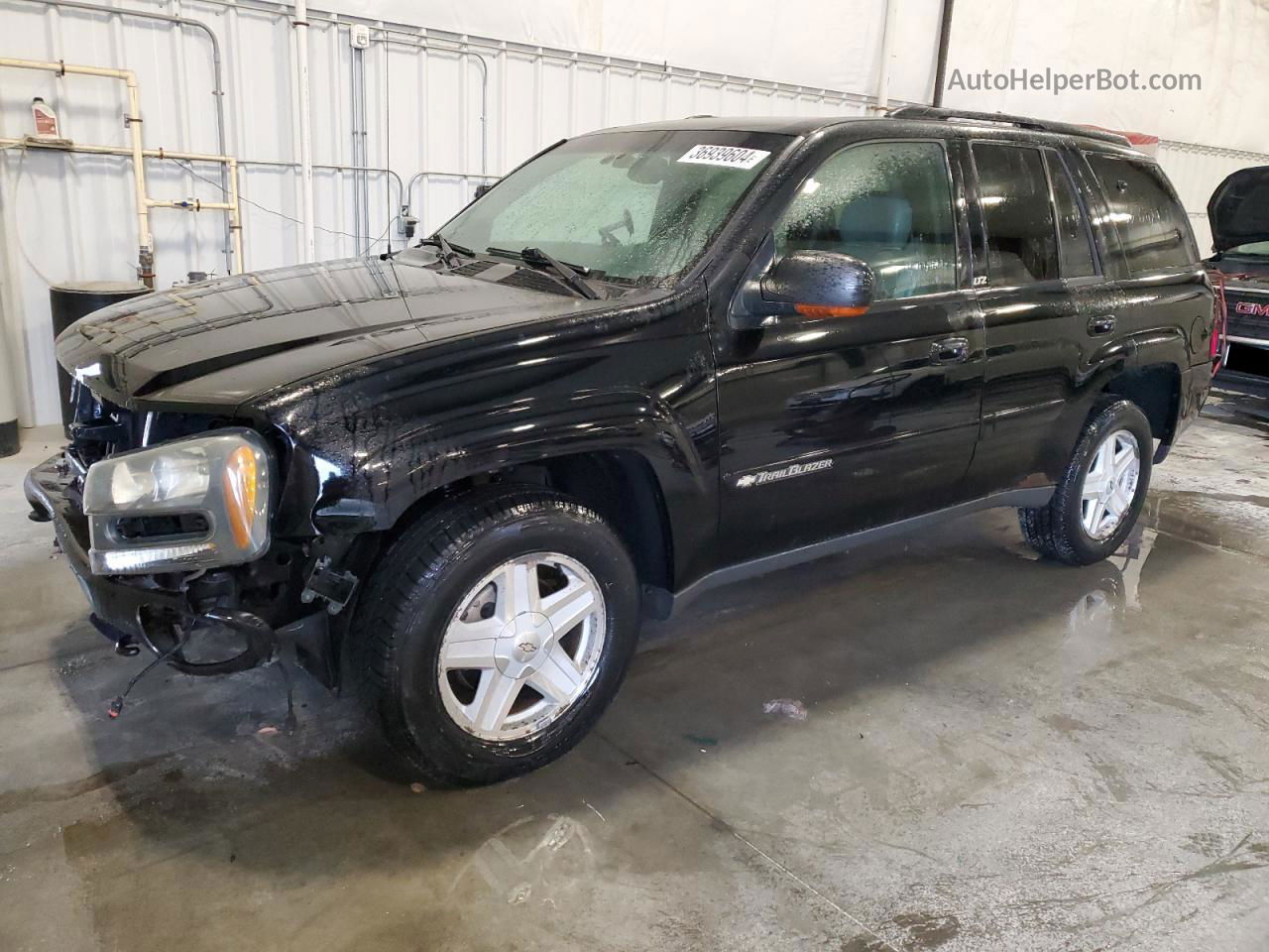 2002 Chevrolet Trailblazer  Black vin: 1GNDT13S922230064