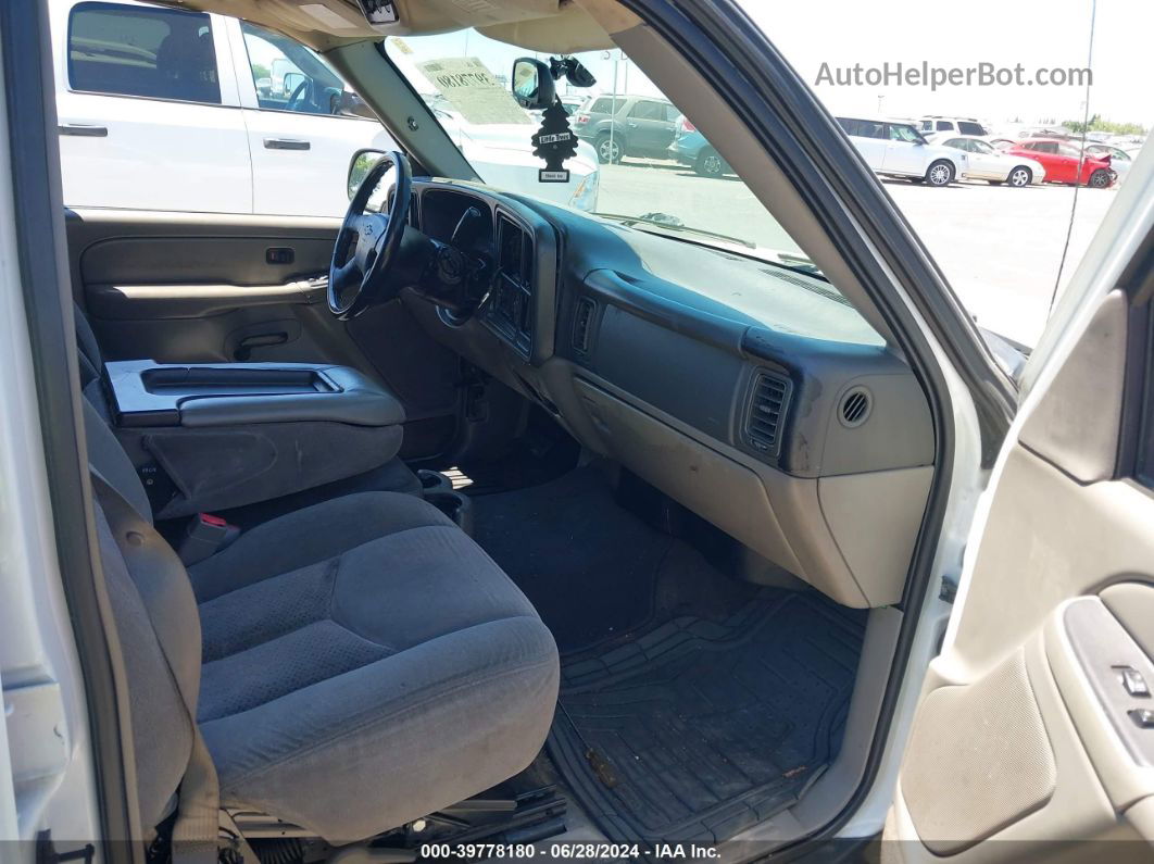 2004 Chevrolet Tahoe Ls White vin: 1GNEC13T94J127927