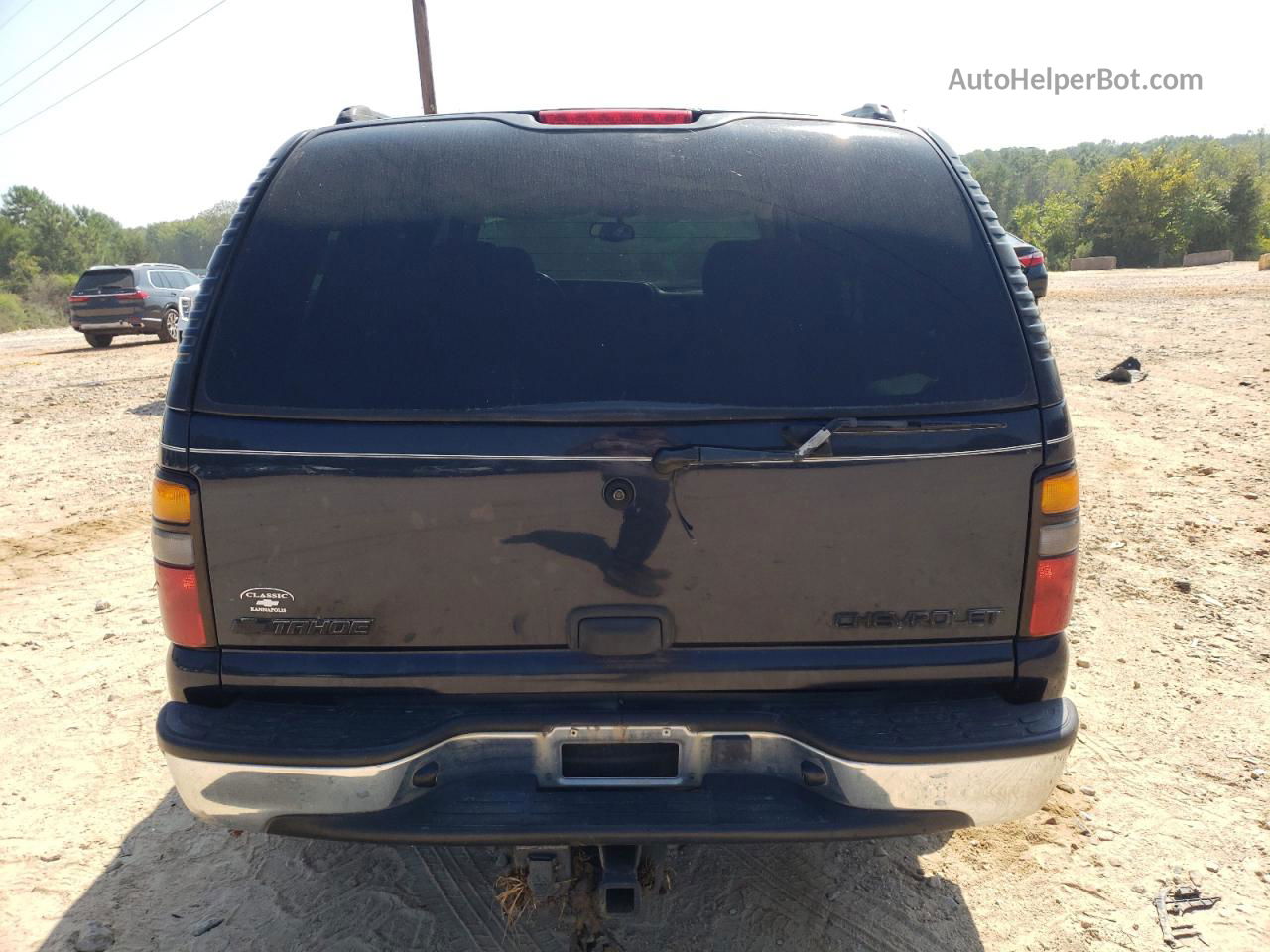 2004 Chevrolet Tahoe C1500 Blue vin: 1GNEC13V04J242028