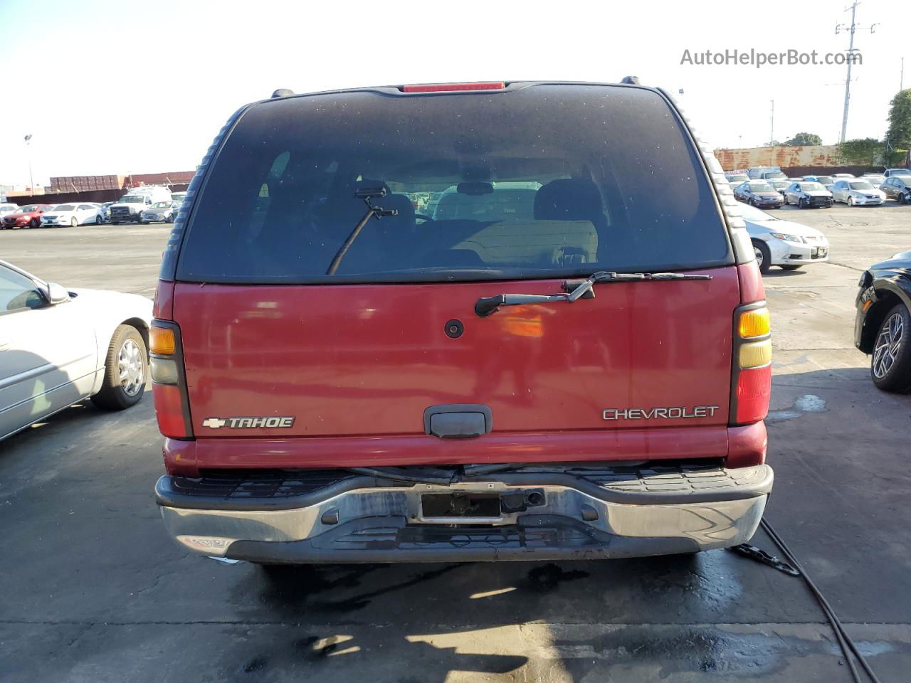 2004 Chevrolet Tahoe C1500 Burgundy vin: 1GNEC13V44R271825