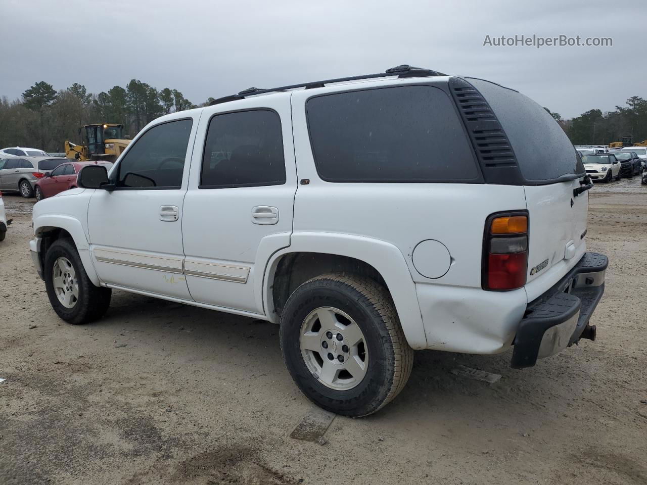 2004 Chevrolet Tahoe C1500 White vin: 1GNEC13Z04J283486