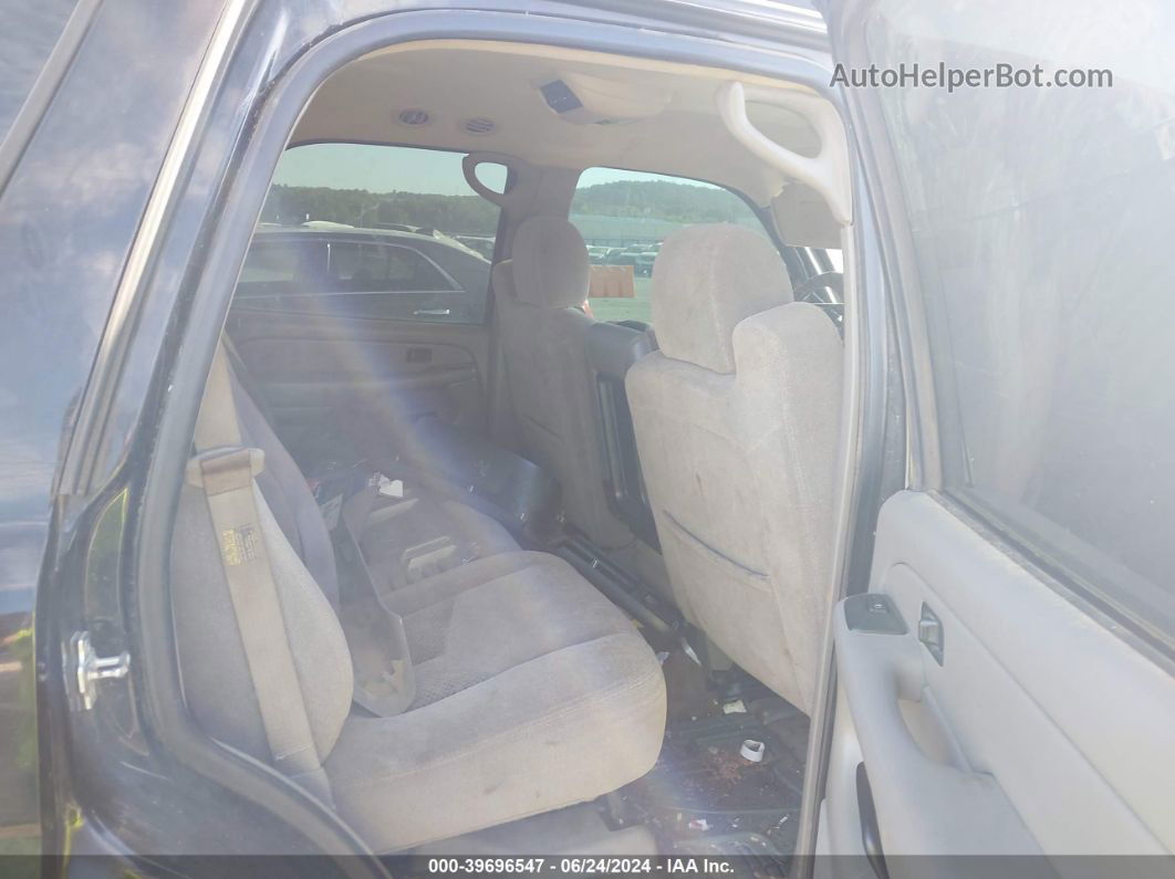 2004 Chevrolet Tahoe Ls Черный vin: 1GNEC13Z04R269508