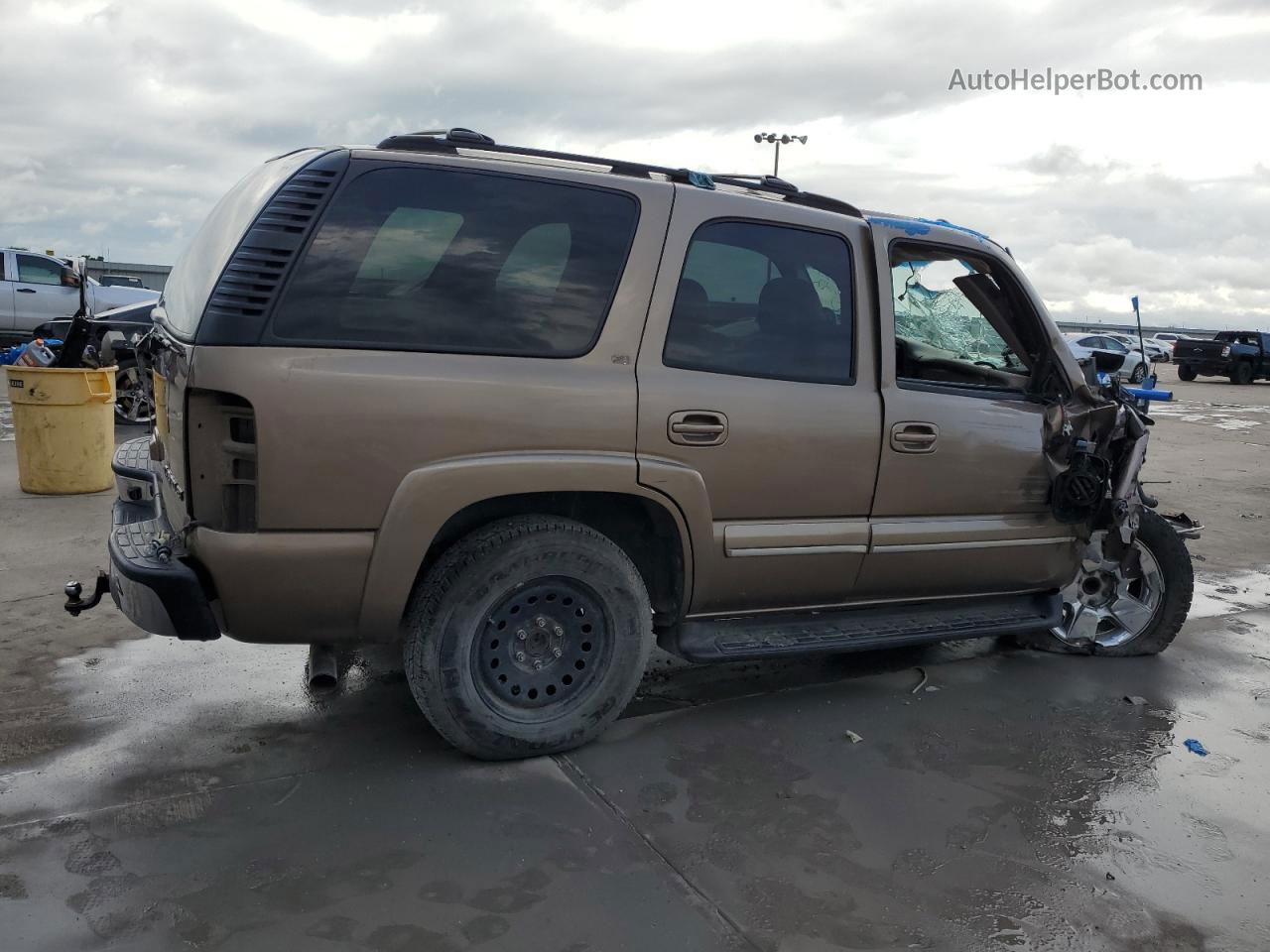 2004 Chevrolet Tahoe C1500 Tan vin: 1GNEC13Z14R133386