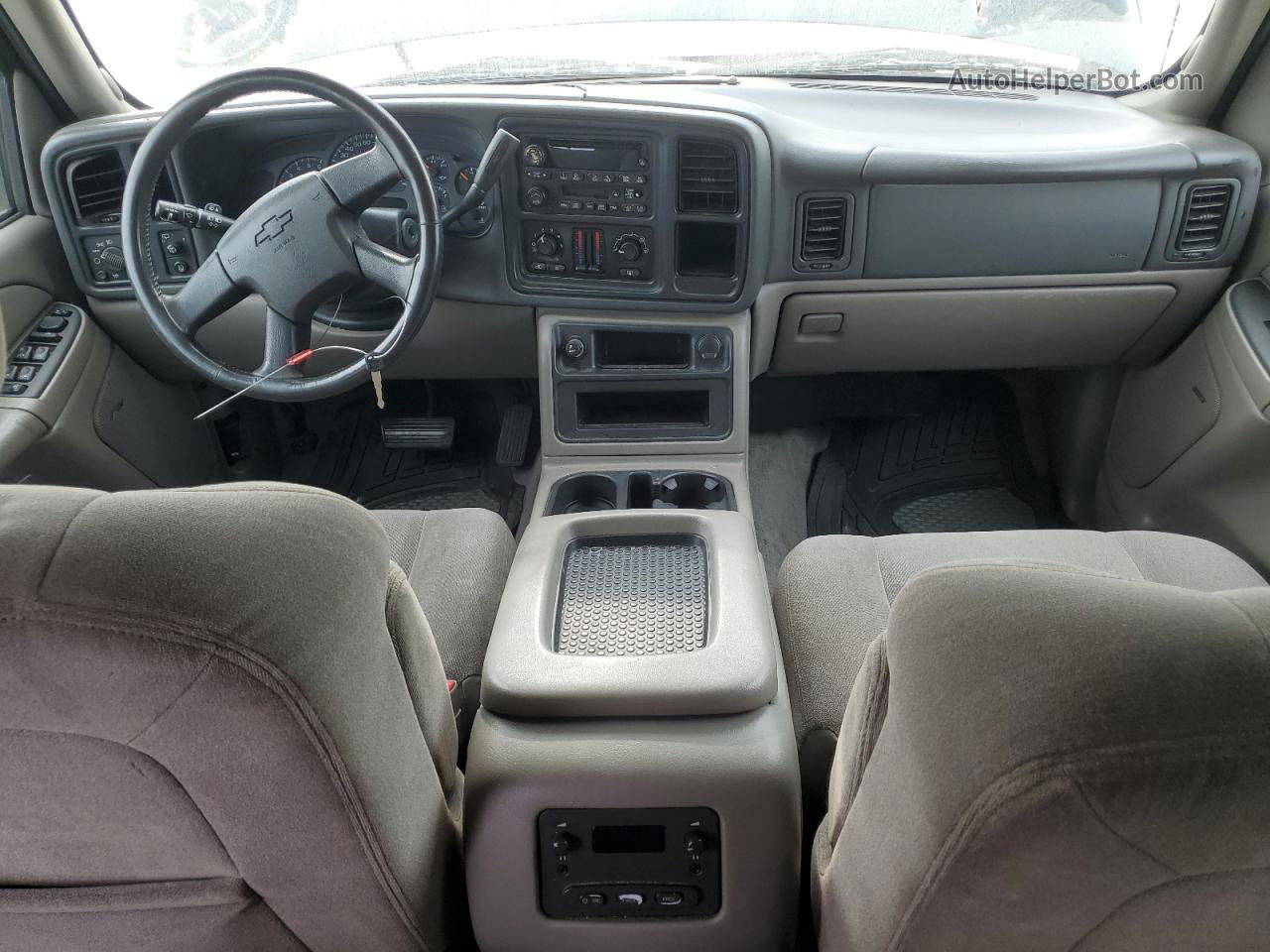 2004 Chevrolet Tahoe C1500 Черный vin: 1GNEC13Z74R117919