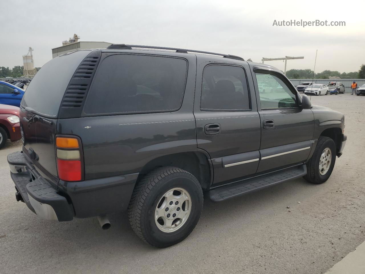 2004 Chevrolet Tahoe C1500 Black vin: 1GNEC13Z74R117919