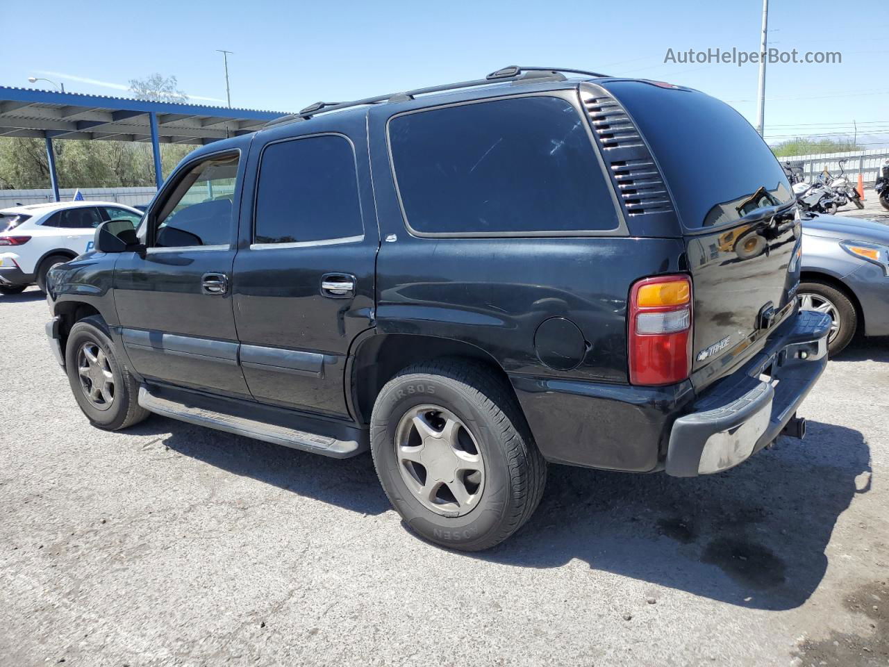 2004 Chevrolet Tahoe C1500 Black vin: 1GNEC13Z74R184925