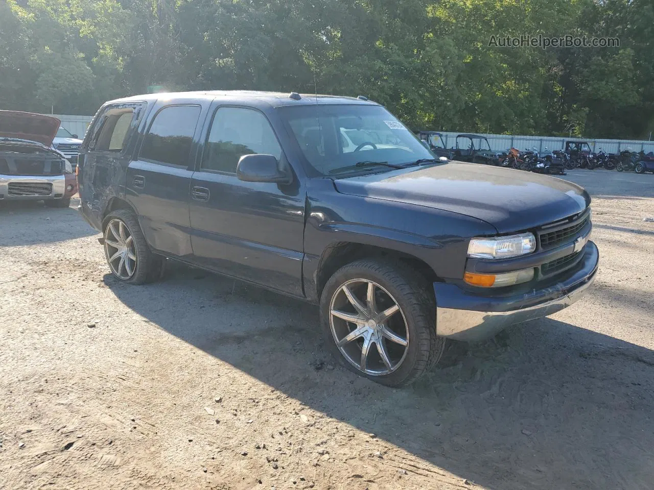 2004 Chevrolet Tahoe C1500 Blue vin: 1GNEC13Z94J133036