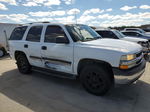 2004 Chevrolet Tahoe C1500 White vin: 1GNEC13ZX4R314714