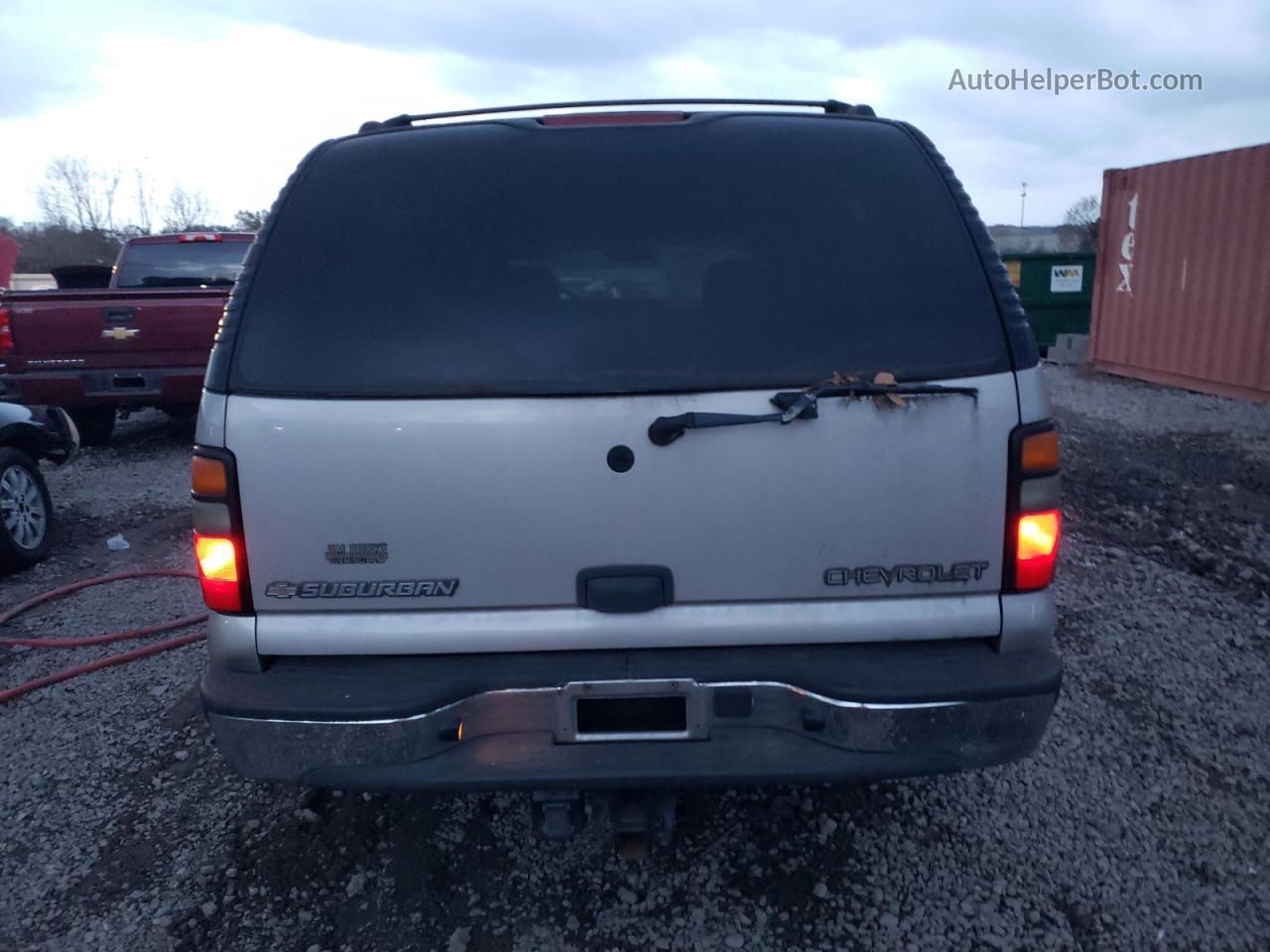 2005 Chevrolet Suburban C1500 Silver vin: 1GNEC16Z85J140332