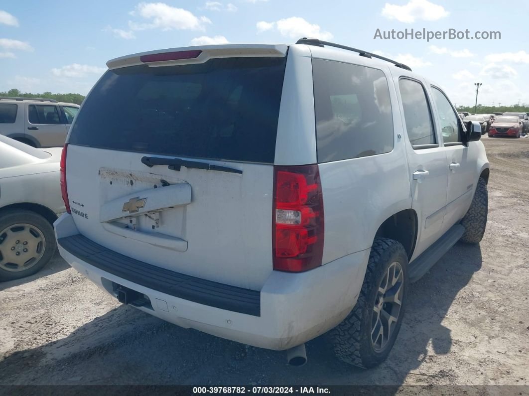 2007 Chevrolet Tahoe Lt White vin: 1GNEK13047R128594