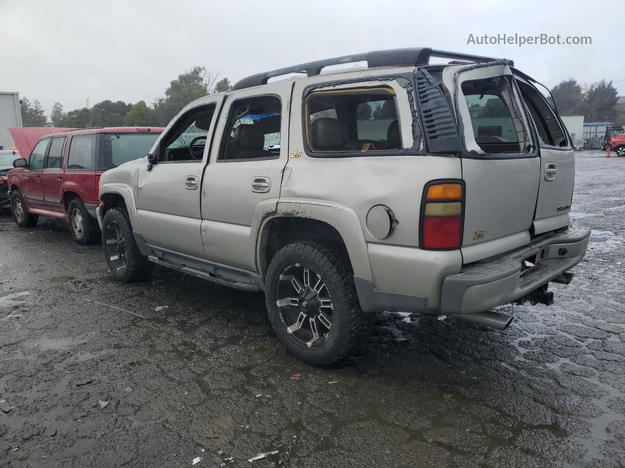 2004 Chevrolet Tahoe K1500 Beige vin: 1GNEK13T44R267646