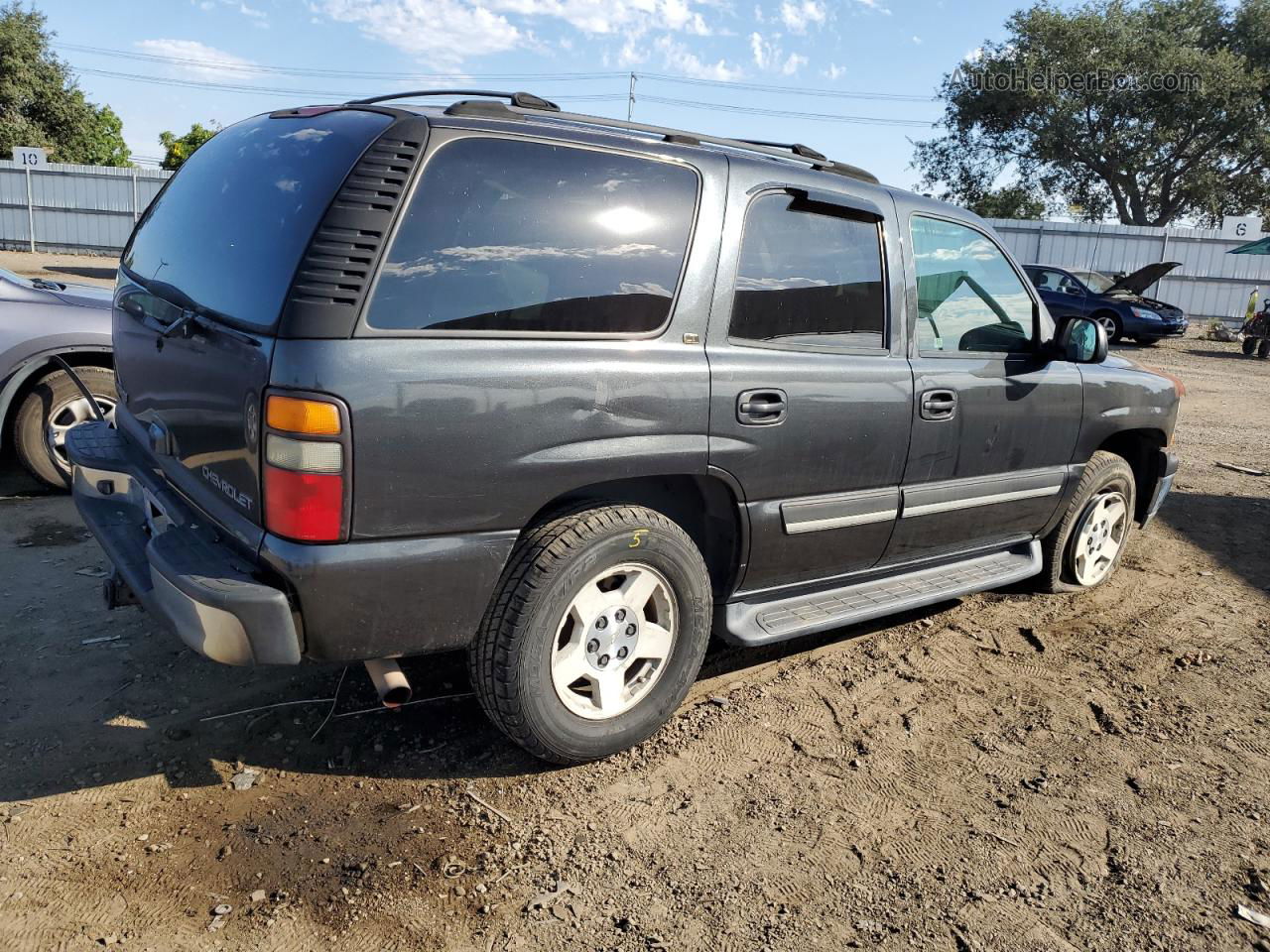 2004 Chevrolet Tahoe K1500 Black vin: 1GNEK13T44R276296